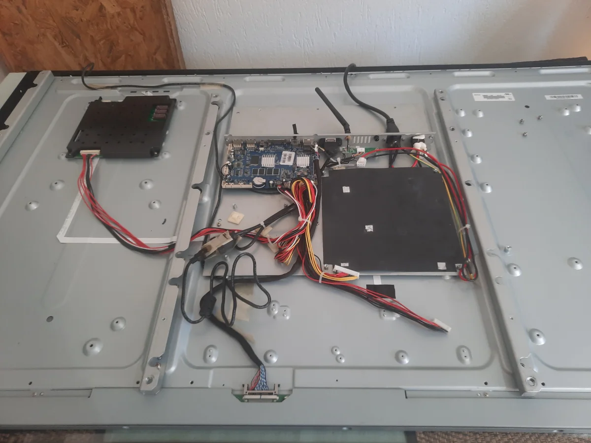 T-tronics Appliances electronics repair bench